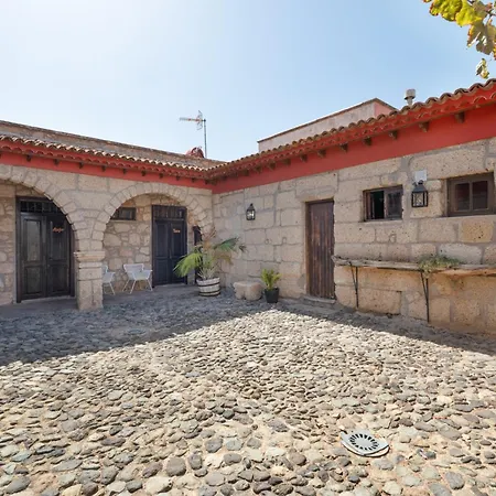 La Venta Villa *