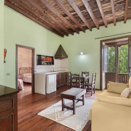 La Venta Villa