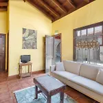 La Venta Villa *
