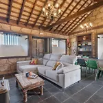La Venta Villa